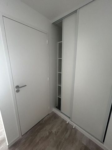 Location Appartement 1 pièce 28m² - Photo 5