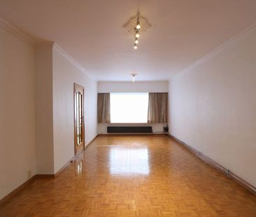 Woning met tuin en garage te huur in Beveren - Photo 1