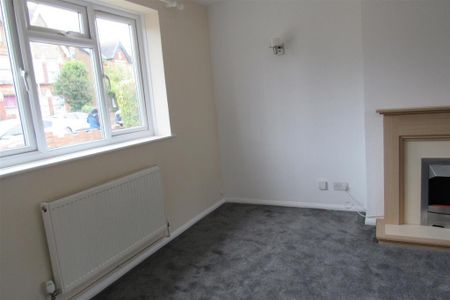 2 bedroom detached bungalow to rent - Photo 5