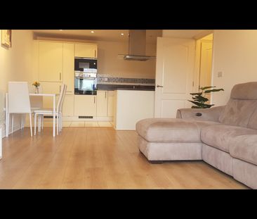 2 Bed Flat, Napier Road, RG1 - Photo 1
