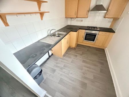 2 bedroom apartment to rent - Photo 4