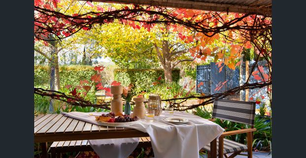 Tuscan Inspired Family Home - Photo 1