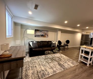 For Lease - 49 Leslie Street Unit# Bsmt, Toronto, Ontario - Photo 6