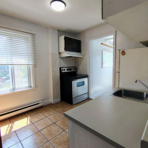 VIEUX AHUNTSIC|Magnifique 4½ Lumineux! - Photo 1