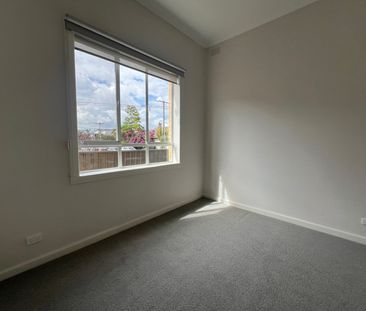91A Buckley Street, Moonee Ponds VIC 3039 - Photo 4