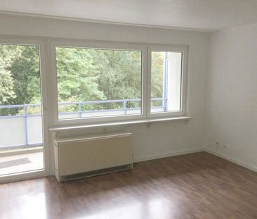 Klasse 2-Zimmer-Wohnung mit Balkon - Foto 1