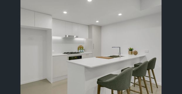 Two Bedrooms two bathrooms apartment unfurnished - Photo 1