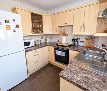 1 bedroom terraced house to rent - Photo 4