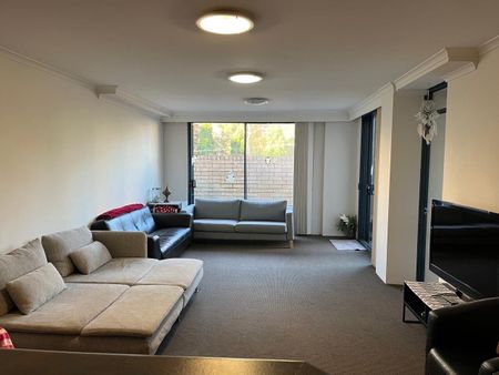 St Leonards - Photo 4