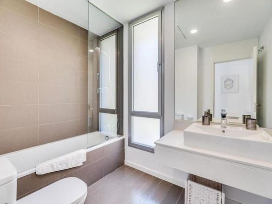 Estepona, Andalusia 29679 - Photo 1