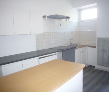 Location Appartement 2 pièces 37m² ROMANS SUR ISERE 26100 - Photo 2