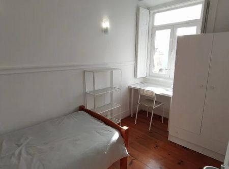 Rua Azedo Gneco, Lisbon, Lisbon 1350-035 - Photo 2