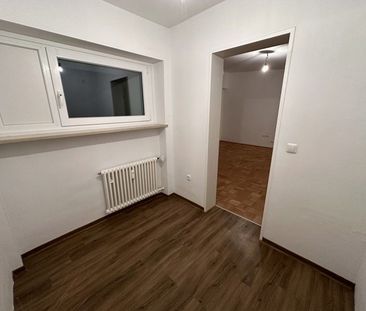 Großer Balkon mit Würm-Blick! Schicke 2-Zimmer-Wohnung in Gauting - Photo 2