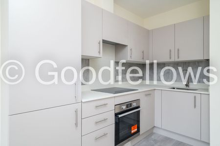 Ewell Road, Cheam, SM3 - Photo 2