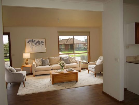 1/6 Conrad Court, Whittington - Photo 1