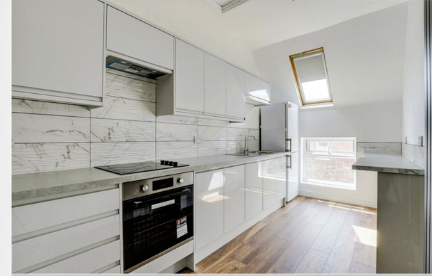 3 bedroom penthouse to rent - Photo 1