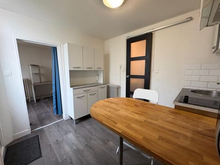 Location Appartement 1 pièce 23m² TOURS 37000 - Photo 5