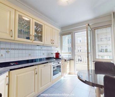 LIEGE – Hypercentre-TB appart. 2 ch.+ 2 balcons + cave - Loyer: 1 0... - Foto 6