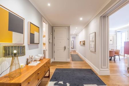 4 bedroom luxury Apartment for rent in Madrid, Autonomous Region of Madrid - Photo 2