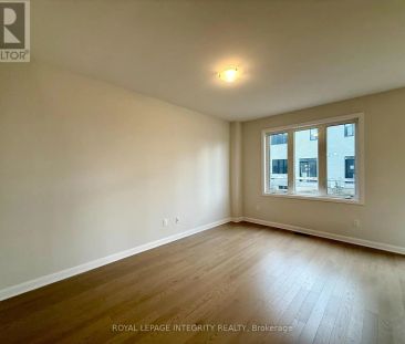 504 INGENUITY ROW - Photo 3