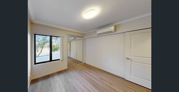 Modern 2BR Apartment with Pool and Sun-Filled Interiors - Photo 1