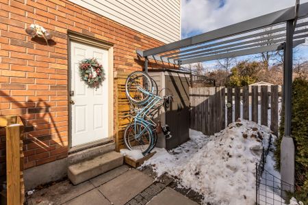 For Lease - 41 Milson Crescent, Guelph, Ontario - Photo 2