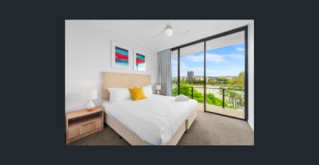 Furnished three bedroom apartment in the heart of West End - Photo 3