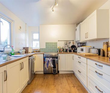 2 bedroom terraced house to rent - Photo 6