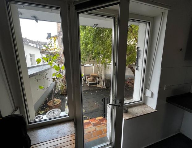 WG Zimmer mit Garten - Foto 1