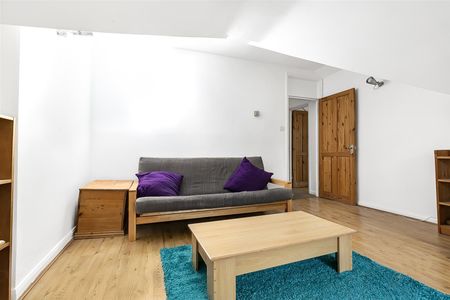 Hornsey Rise, London - Photo 2