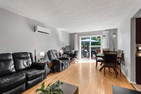 For Lease - 1115 Cholette Crescent, Orleans - Convent Glen and Area, Ontario - Photo 2