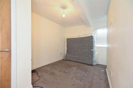 South Street, Chichester, PO19 - Photo 4