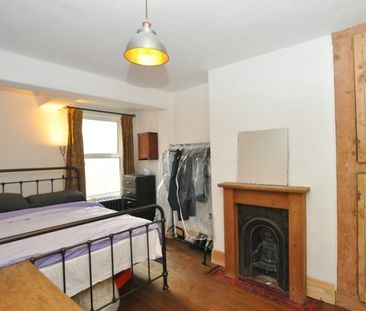 Flat to rent on - Photo 5
