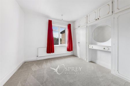 3 bedroom semi-detached house to rent - Photo 3