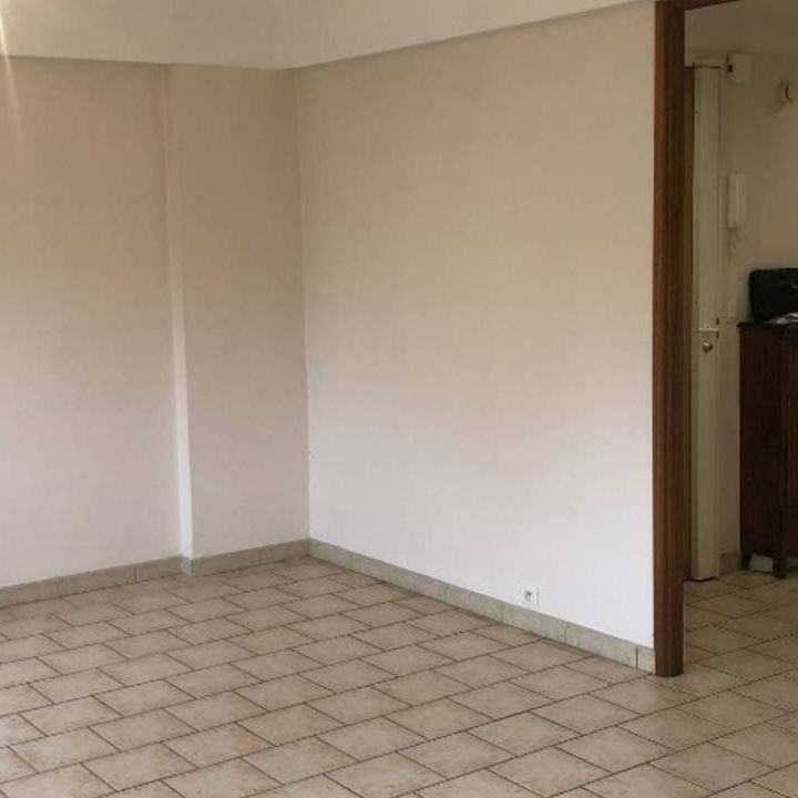 Location Appartement T2 - Photo 1
