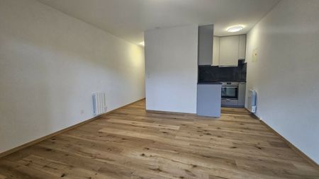 Appartement 2 pièces à CHF 1070.-/mois charges comprises - Foto 2