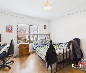 22 Stranmillis Park, Stranmillis, Belfast, BT9 5AU - Photo 4