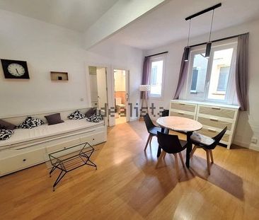 Alquiler de estudio en Calle del Ave María - Photo 1