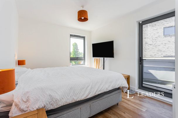 4 bedroom house to rent Park Drive, Lewes, BN7 - Photo 1