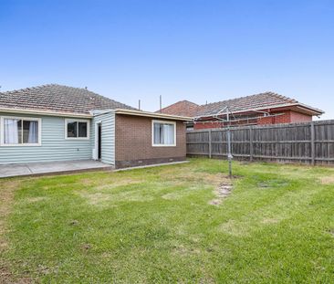 5 Stanley Street, Pascoe Vale VIC 3044 - Photo 3