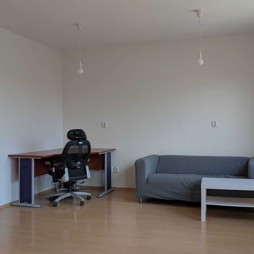 Pronájem bytu 2+kk v osobním vlastnictví 52 m², Praha 9 - Újezd nad Lesy - Photo 1