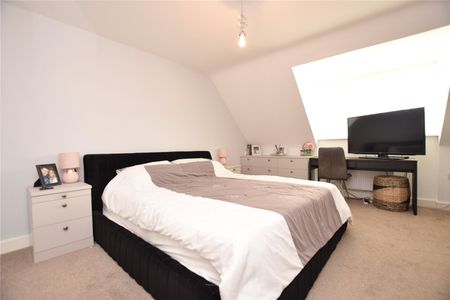 1, Renison Avenue, Leeds, West Yorkshire, LS15 9JZ - Photo 4