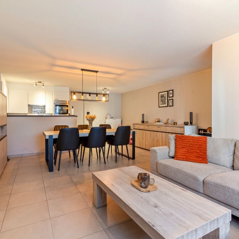 Gezellige stadswoning te huur in Waregem - Photo 1