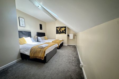 Ashton Mount - Photo 4