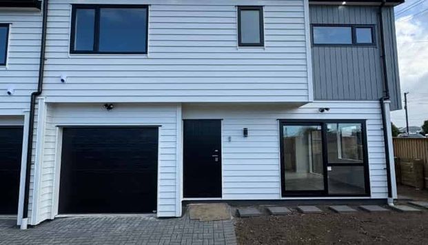 Brand New 4 Bedroom in Papakura - Photo 1