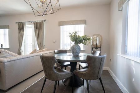 2 bedroom apartment to rent - Photo 4