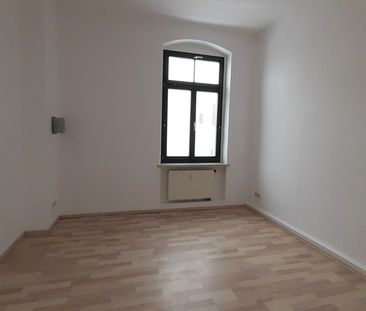 Großzügig geschnittene 4-Zimmer-Wohnung in Cossebaude! - Foto 5