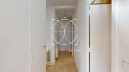 2 room luxury penthouse for rent in Madrid, Autonomous Region of Madrid - Photo 3