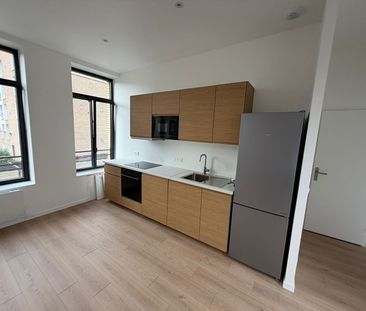 Location Appartement 3 pièces 62m² LILLE 59000 - Photo 5