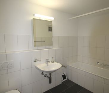 Nachmieter gesucht für die 2.5 Zimmerdachwohnung in Zentrum von Möhlin - Foto 3